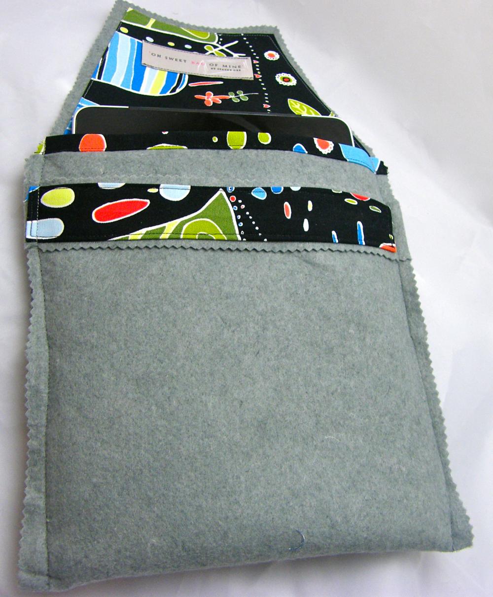 Ipad Cover - Grey Felt With Black Patterned Cotton